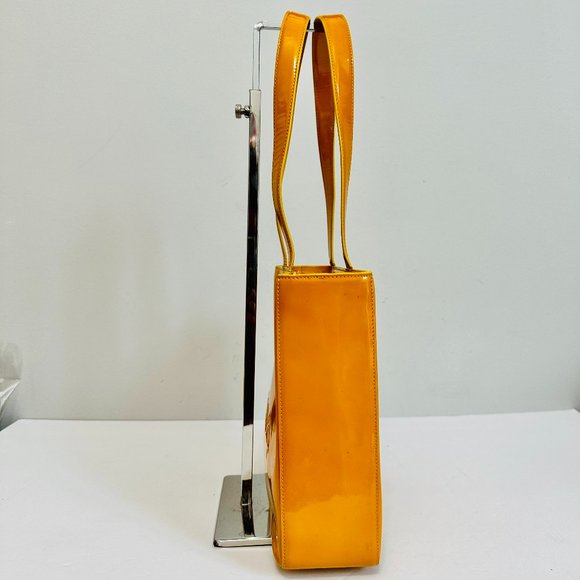 AUTHENTIC CHANEL PATENT LEATHER TOTE HANDLE BAG MADE IN FRANCE 6252108 W COA - Picture 5 of 13